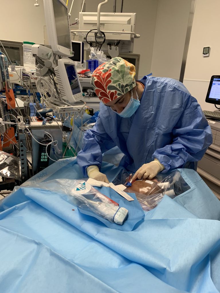 Performing regional anesthesia technique