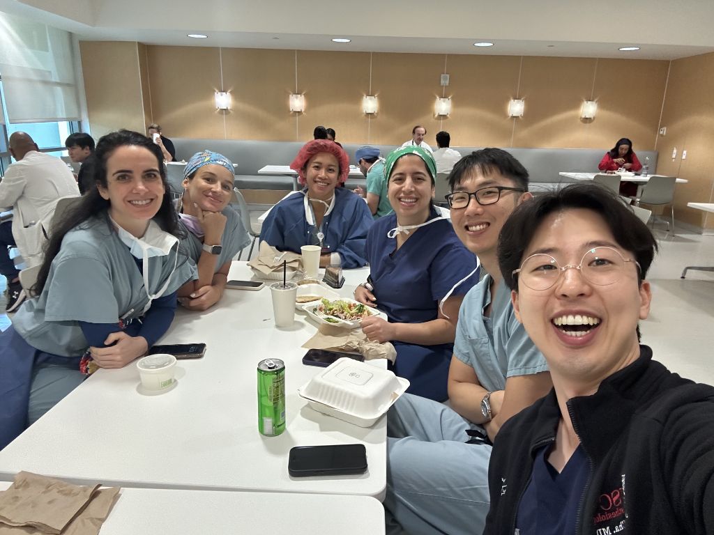 Team lunch in cafeteria